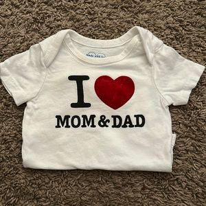 i love mom and dad onesie
